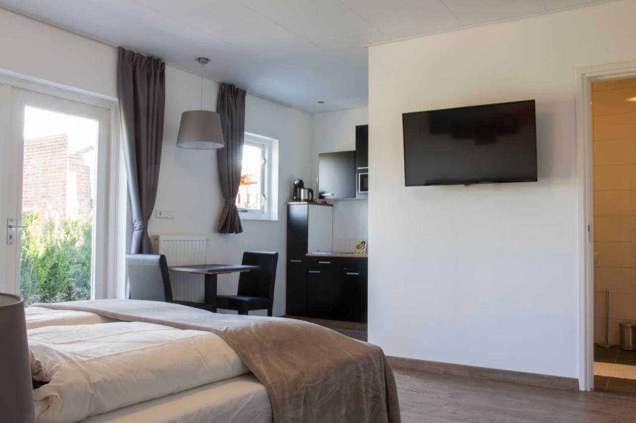 Vierlingsbeek De Vier Linden Bed & Breakfast エクステリア 写真